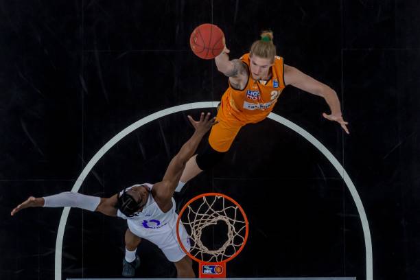 特别在关键 特别在关键